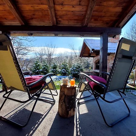 Holiday Home The Hive Слуни Экстерьер фото