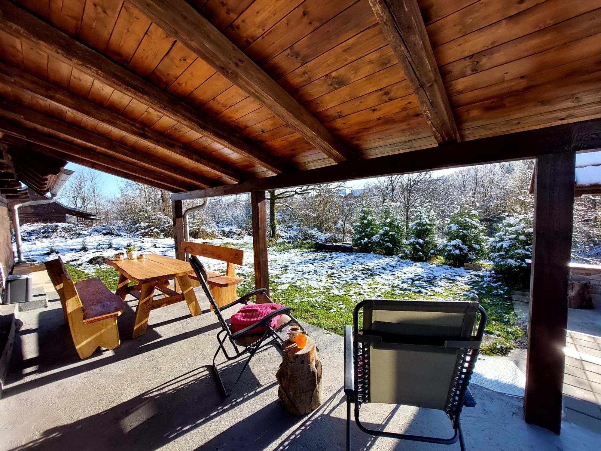 Holiday Home The Hive Слуни Экстерьер фото